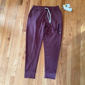Vuori Men's Maroon Jogger Pants